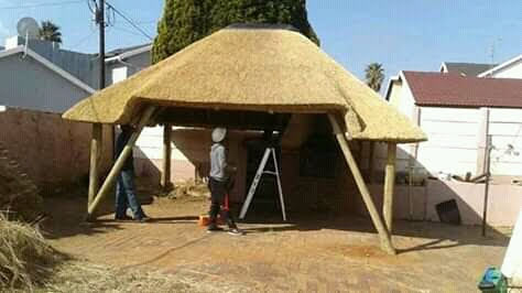 Thatch roofing project photo 6