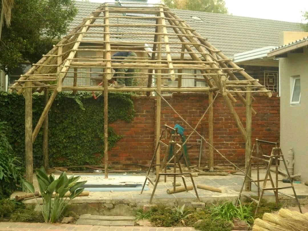 Thatch roofing project photo 8